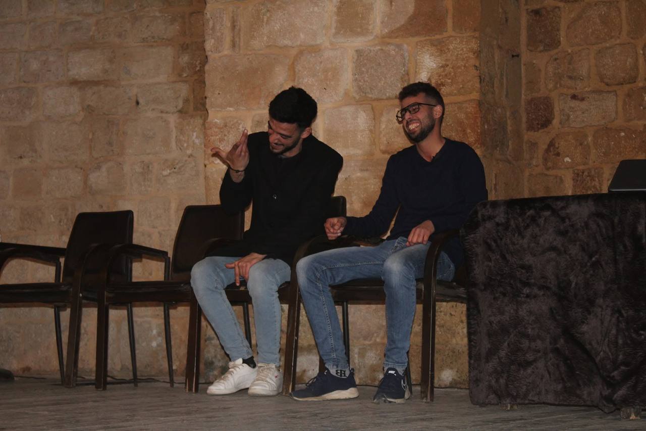 Dialogue scene on stage